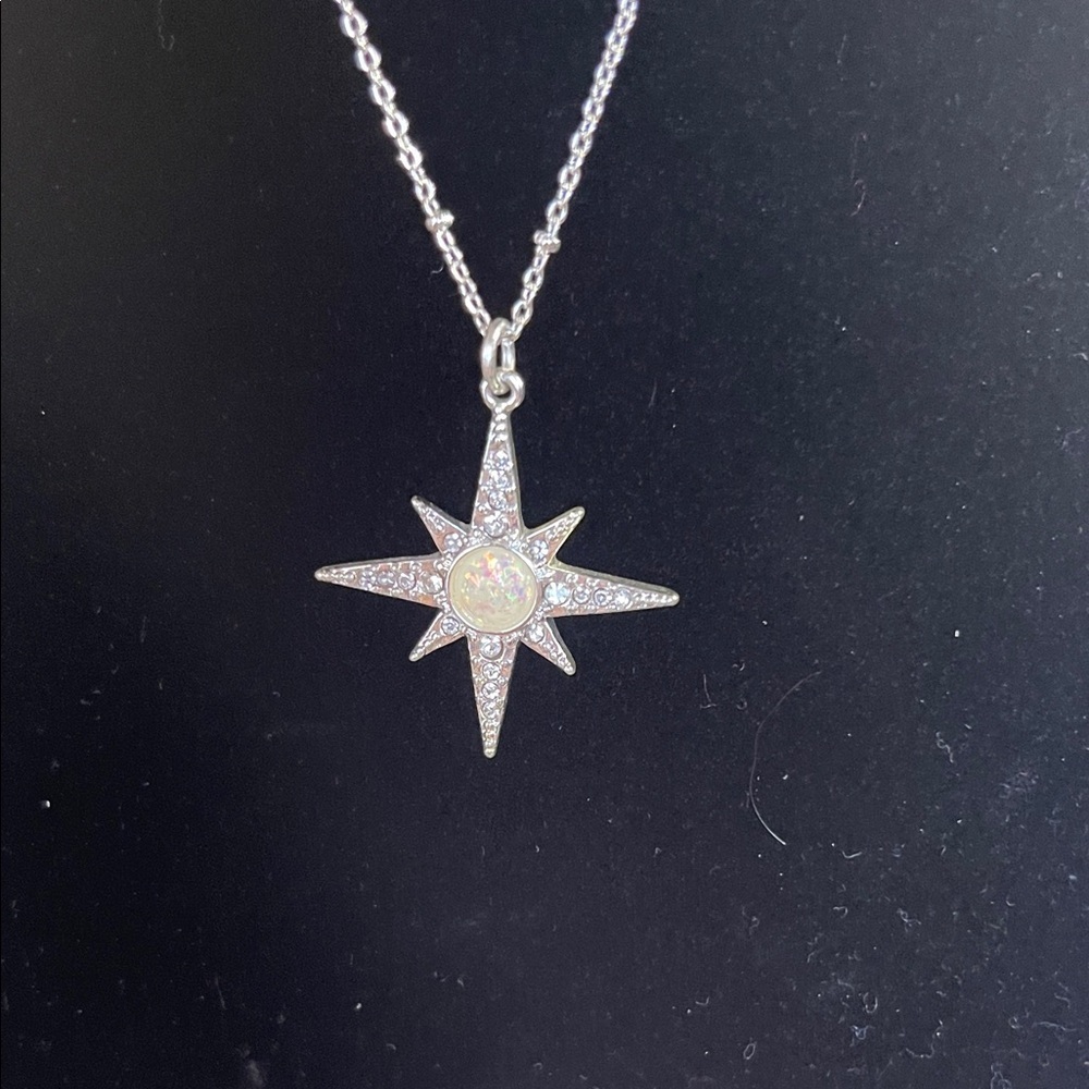 Liz Claiborne Silver Double Layer Star Necklace - Picture 2 of 6